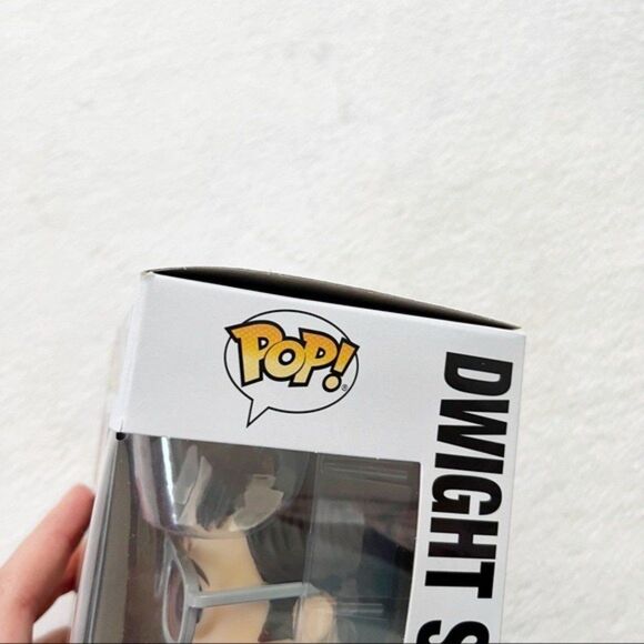 Dwight Schrute Funko Pop 1178 - The Office - Picture 7 of 7
